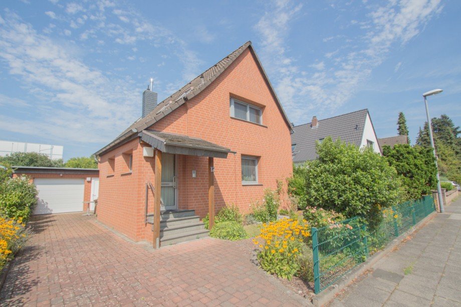 Au�enansicht Einfamilienhaus K�ln